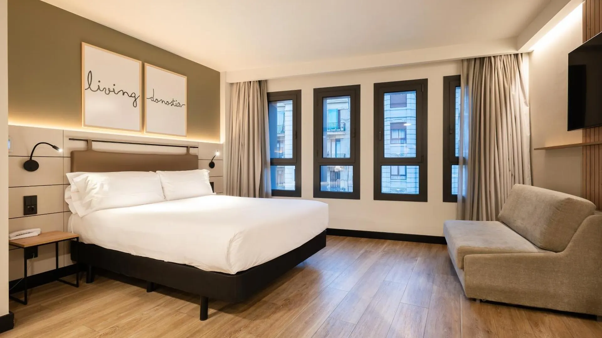 **  Leonardo Boutique Hotel Сан-Себастьян Испания